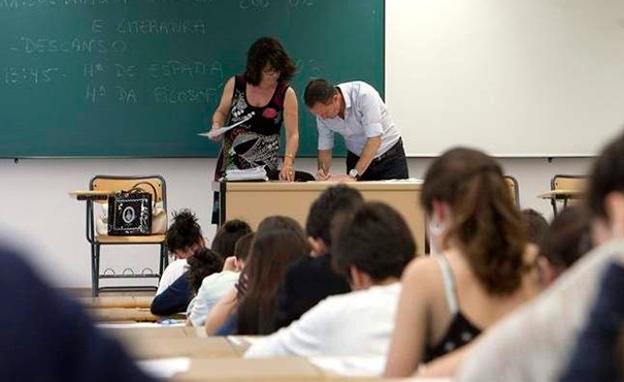 Sindicatos denuncian el proceso de estabilización en las islas para interinos canarios