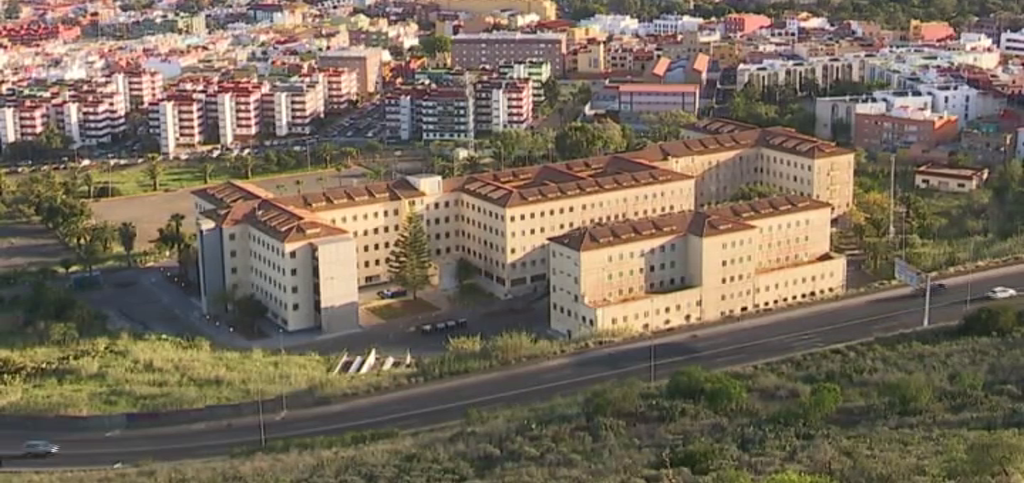 El Obispo, según el testigo, conocía los hechos del Seminario y decidió llevar alguno de los casos "por la vía eclesiástica". Los superiores, dice, se aprovechaban de su rol