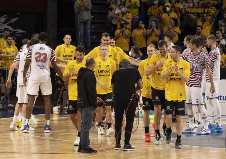 El Lenovo cede ante Baskonia, que se coloca quinto (78-91)
