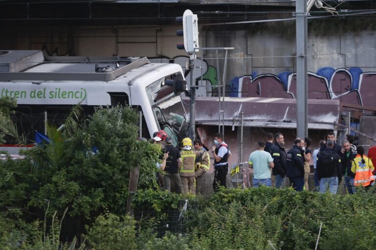 Dados de alta todos los heridos en el accidente de tren de Sant Boi