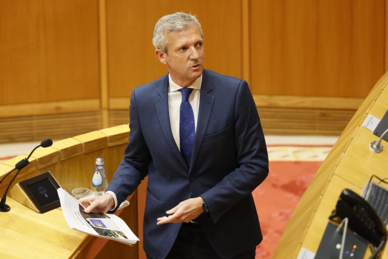 Rueda anuncia una rebaja de 4 décimas del IRPF para las rentas más bajas en 2023