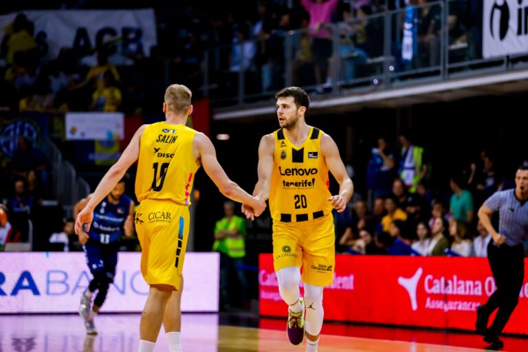 75-77: Victoria del Lenovo frente al MoraBanc de Andorra