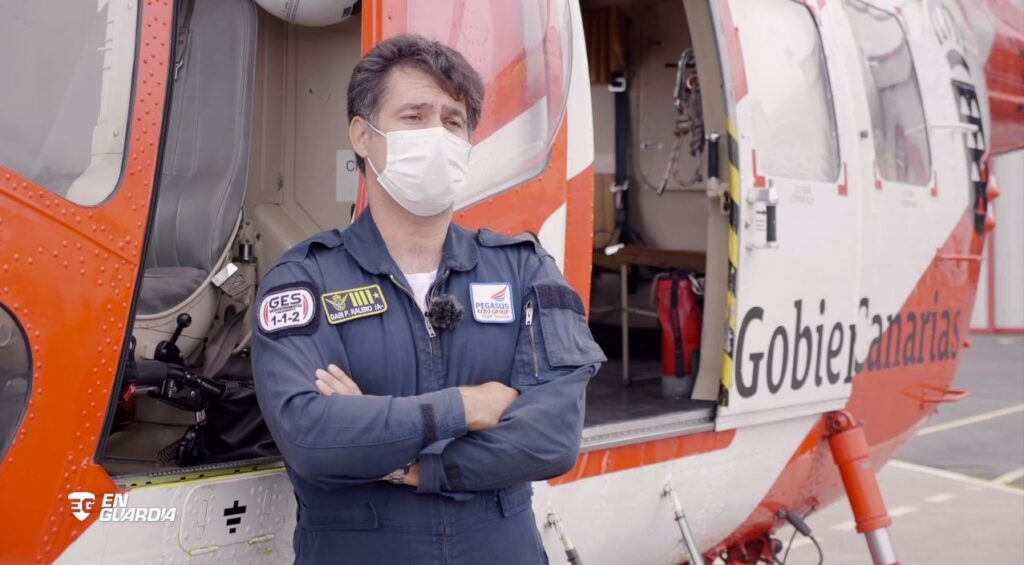 'En guardia' muestra cómo se combate un incendio desde tierra y aire