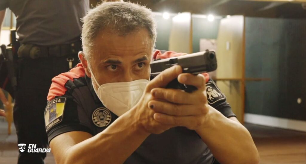 'En Guardia' muestra a la Policía Canaria en acción