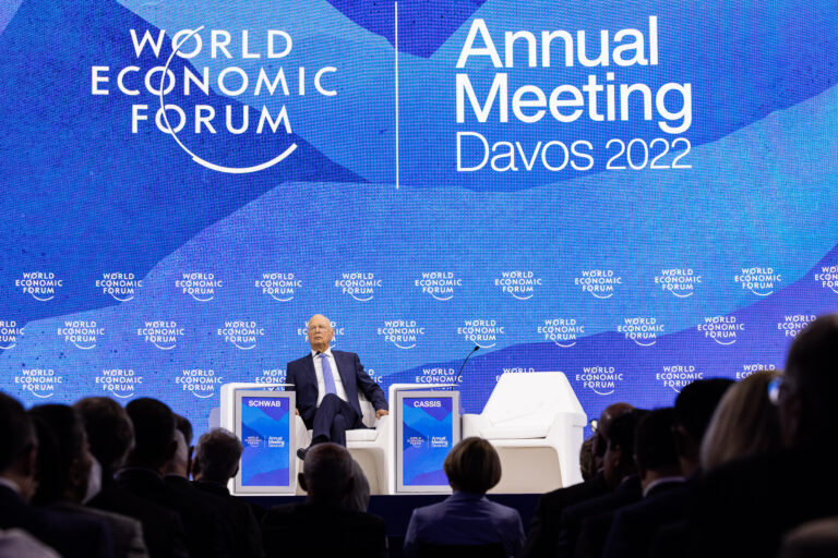 Sánchez ofrece a España en Davos como respuesta a la escasez de gas ruso