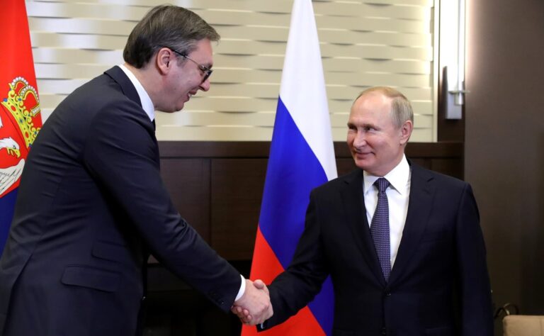 Serbia firma un nuevo acuerdo con Rusia para el suministro de gas