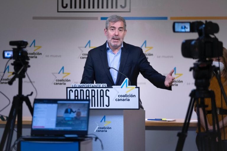 Clavijo pregunta «¿a cambio de qué?» se negocia la cesión del control aéreo del Sáhara a Marruecos