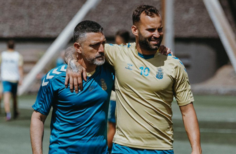 Xavi García Pimienta: «Tenemos que ser valientes y protagonistas»