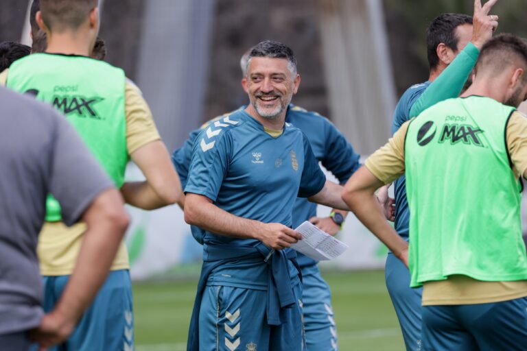 Pimienta «La eliminatoria está al cincuenta por ciento»