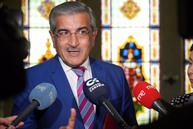 Canarias mantendrá el tipo 0 del IGIC para el material sanitario contra el Covid-19