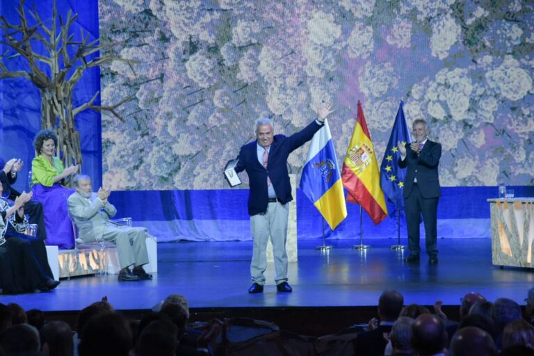 Canarias entrega sus Premios y Medallas de Oro 2022