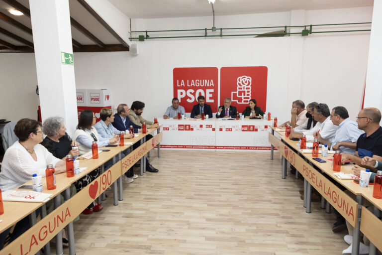 Torres reivindica la política útil frente al «barullo y la bulla» de otros partidos