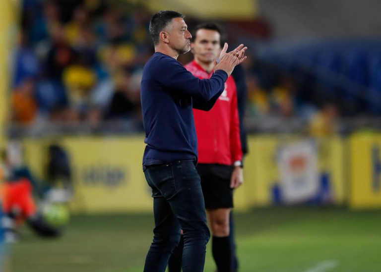 Pimienta: «Tengo claro que el Sporting saldrá a ganar»