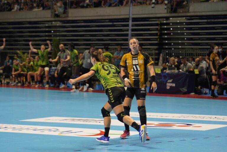 Rocasa Gran Canaria, campeón de Europa en una sufrida final en Málaga