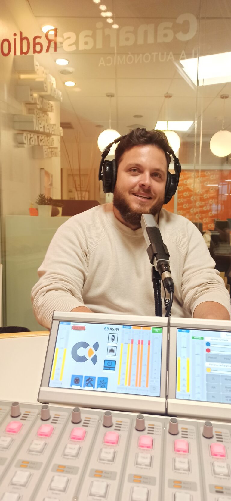 ‘Canarias, mi mundo’ entrevista al fotógrafo y filmmaker Edu López