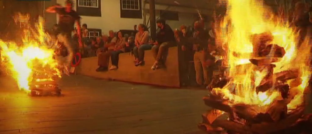 Canarias recupera sus fiestas más emotivas y multitudinarias