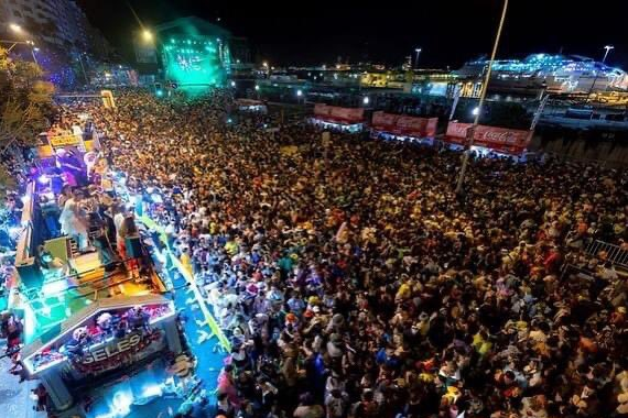 Santa Cruz de Tenerife recupera su carnaval tras dos años de espera
