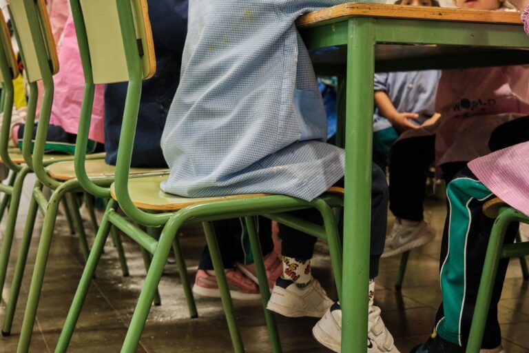 Piden que el servicio de enfermería sea obligatorio en todos los colegios