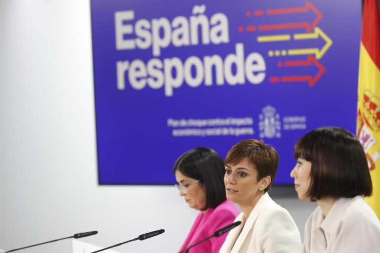 El Gobierno destina 302 millones a la transición energética de Canarias