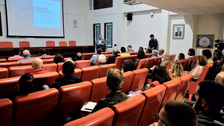 Más calor, menos lluvias y adiós al verano de temperaturas suaves en Canarias