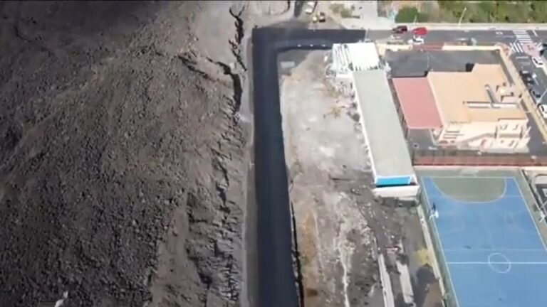 Recuperan una vía de acceso en el Camino Cruz Chica, en La Palma