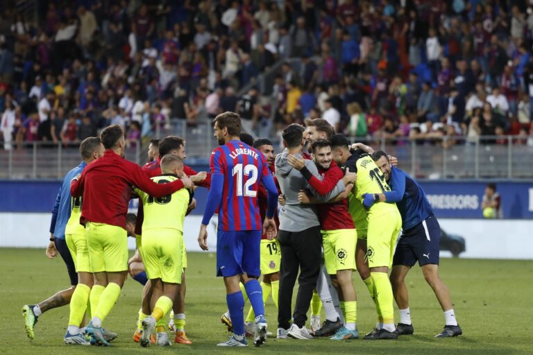 0-2. El Girona disputará la final de la promoción de ascenso ante el Tenerife