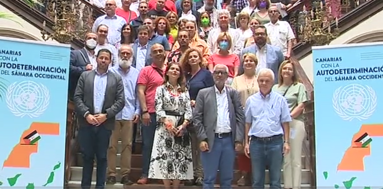 Colectivos canarios inician recogida de firmas para apoyar el referéndum del Sahara Occidental