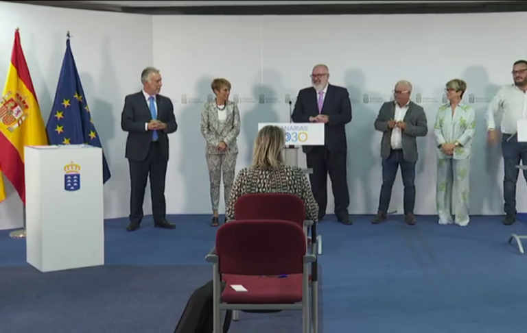 El Gobierno de Canarias firma la Estrategia de Formación Profesional Dual de Canarias