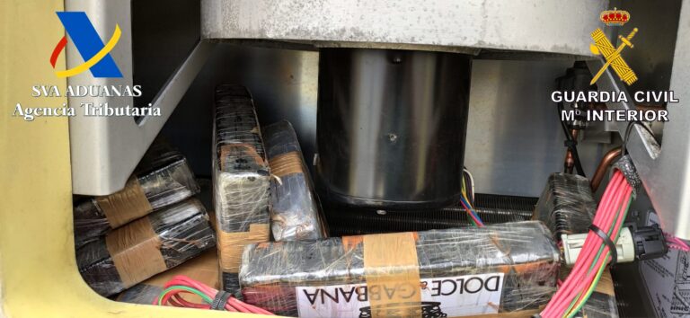 Detenido un estibador en el Puerto de la Luz por presunto tráfico de drogas