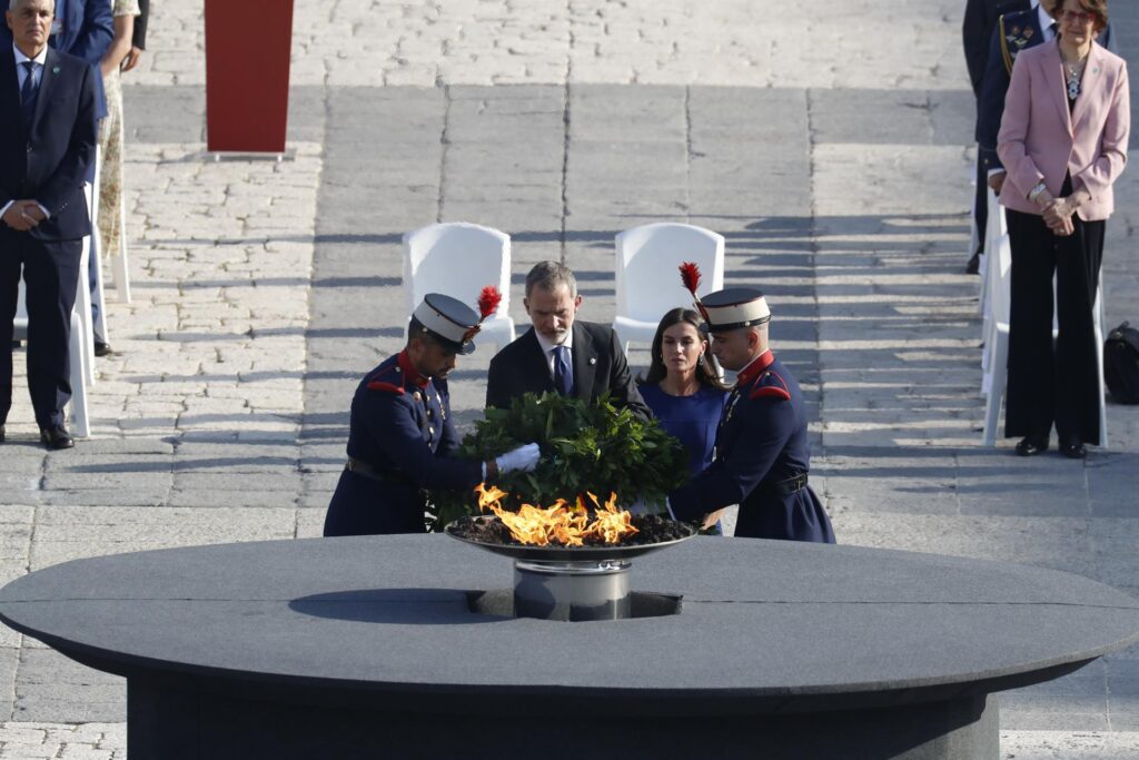 Felipe VI: "Jamás se borrará la impronta de los que ya no están con nosotros"