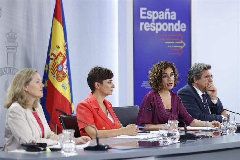 El Gobierno aprueba este lunes ayuda de 400 euros para refugiados ucranianos
