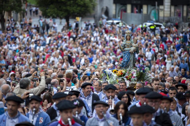 Dos mujeres denuncian pinchazos en la apertura de las fiestas de Vitoria