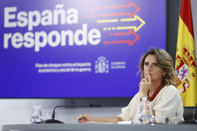 El plan de ahorro energético aprobado este lunes se mantendrá hasta noviembre de 2023