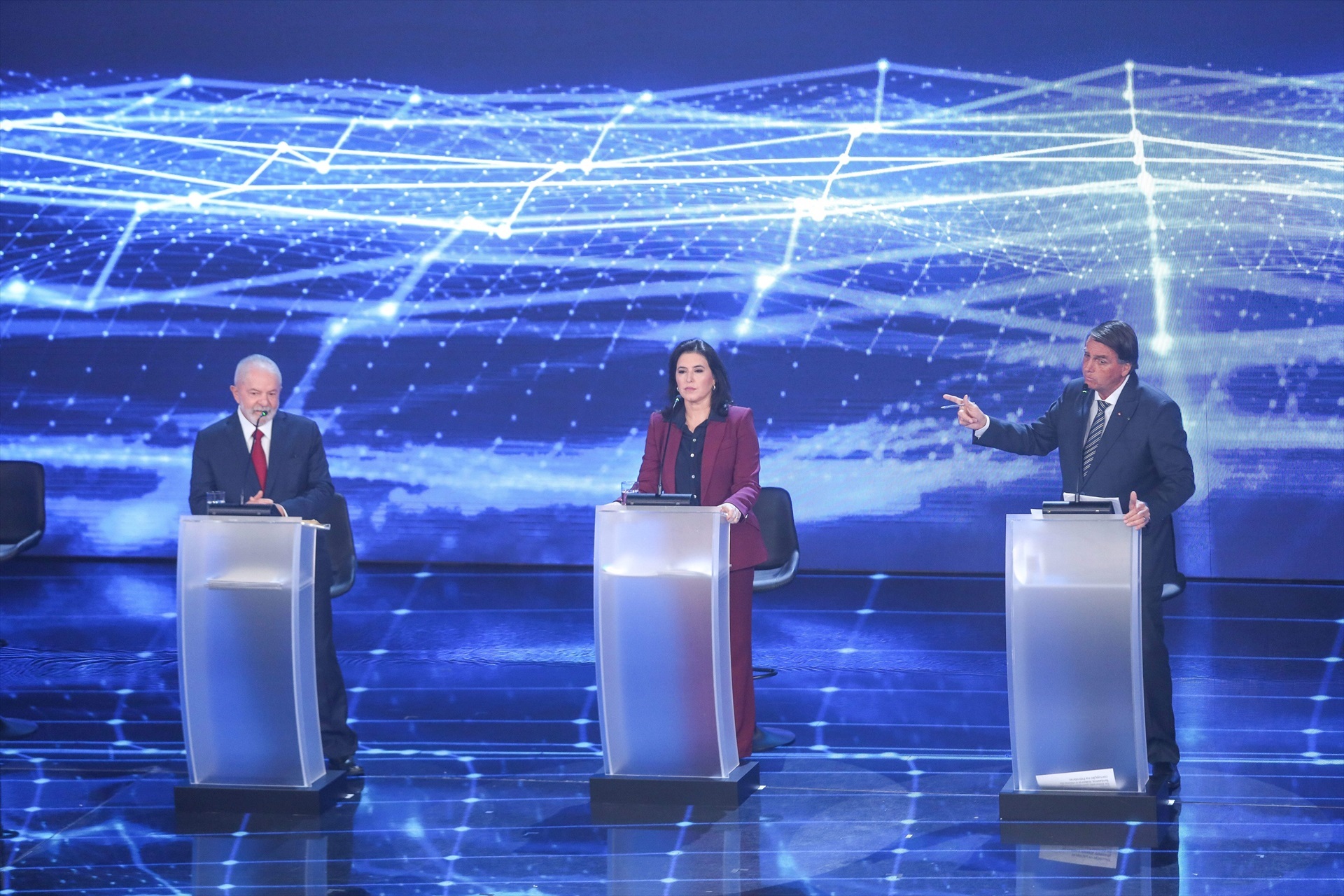 Lula y Bolsonaro se enfrentan en un debate ante las elecciones de Brasil