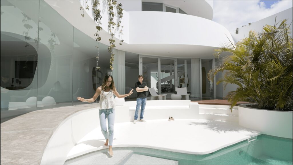 La actriz y presentadora Yanely Hernández muestra su casa en 'Toc Toc... ¿Se puede?'