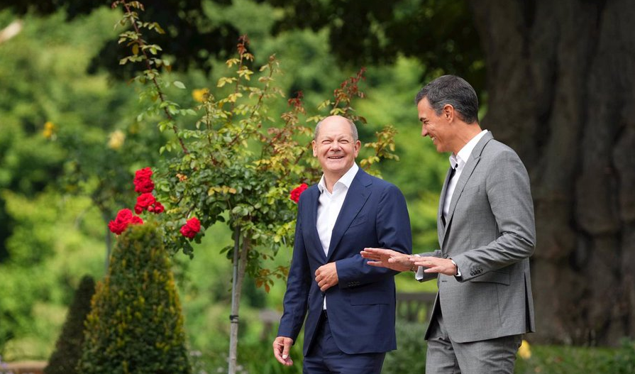 Pedro Sánchez, invitado a la reunión del Consejo de Gobierno alemán