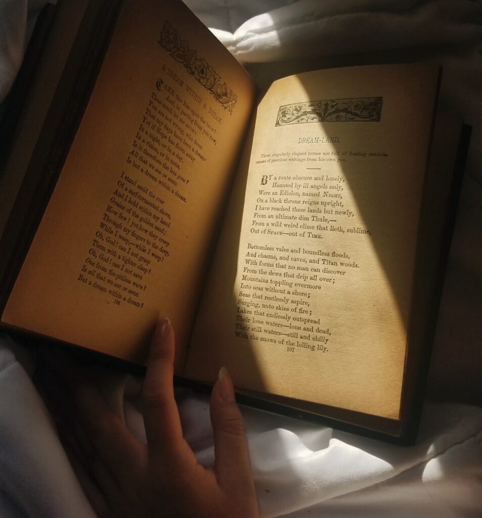 Las mujeres siguen teniendo menos publicaciones, pese a leer y escribir más