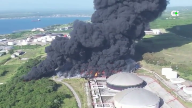 Continúa la búsqueda de casi una veintena de desaparecidos en Cuba