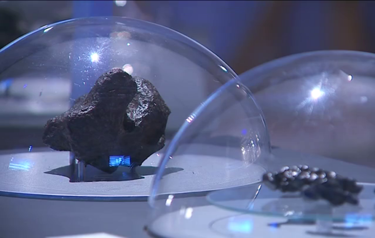 El Museo de la Ciencia y el Cosmos propone una «mirada arriba» para conocer el Sistema Solar