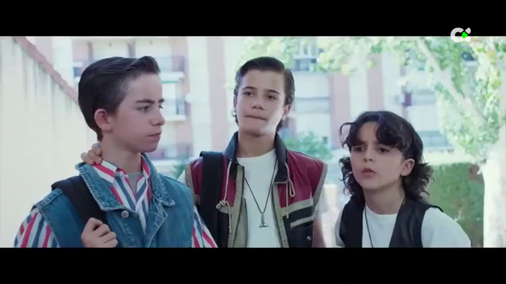 'Voy a pasármelo bien' propone un viaje a los 80 de la mano de Hombres G