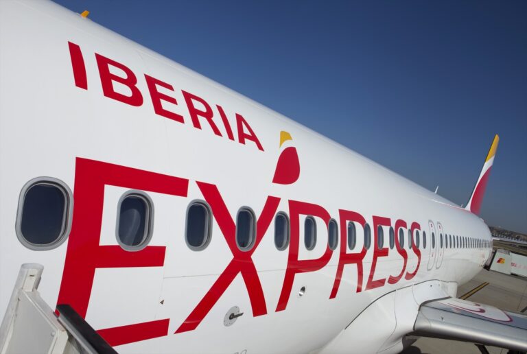 Iberia Express operará este lunes el 94% de los vuelos programados, con una cancelación con Gran Canaria