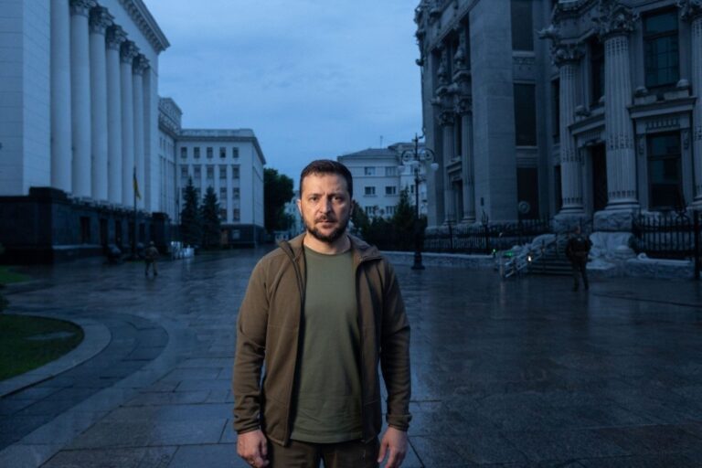 Zelenski asegura que los rusos utilizan Zaporiyia como arma nuclear