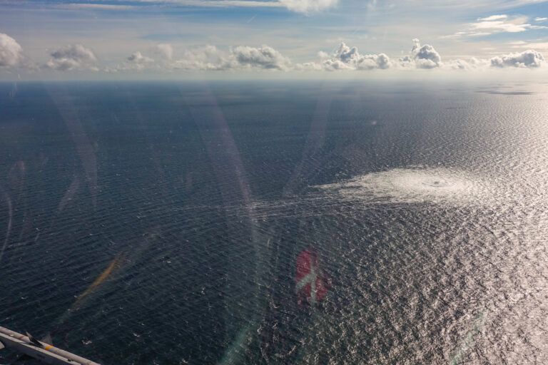 La fuga de gas en el Nord Stream desata un desastre medioambiental sobre el mar Báltico