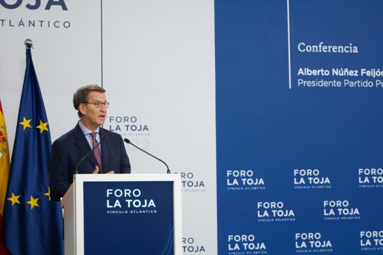 Feijóo, Rajoy y Moreno arremeten contra la reforma fiscal del Gobierno