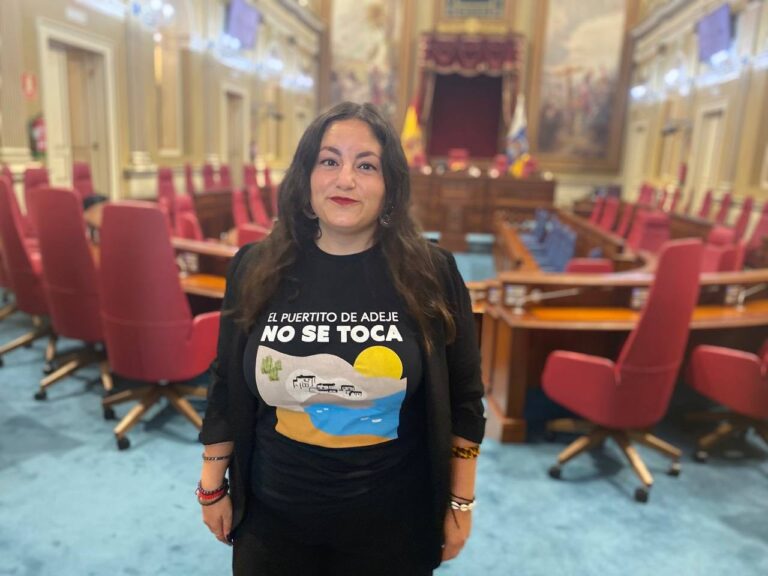 Laura Fuentes deja su cargo como directora de Juventud