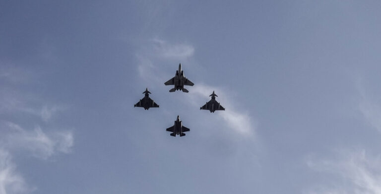 Londres, Roma y Tokio se asocian para construir aviones de combate