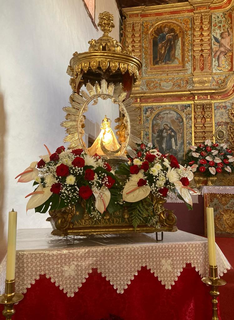 Fuerteventura celebra la misa en honor a la Virgen de La Peña