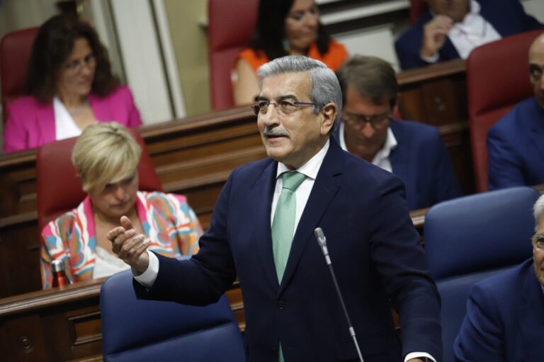 El Gobierno canario baraja una bajada fiscal para el Presupuesto 2023