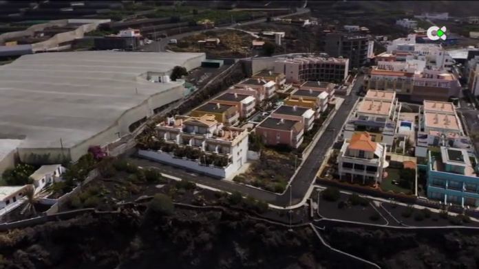 Continúan las reuniones para buscar soluciones para los vecinos afectados de Puertos Naos y La Bombilla