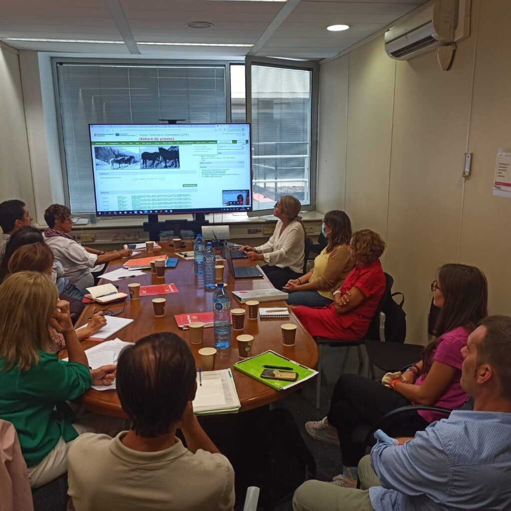 Canarias se fija en Cataluña para la aplicación de Ley de Cadena Alimentaria